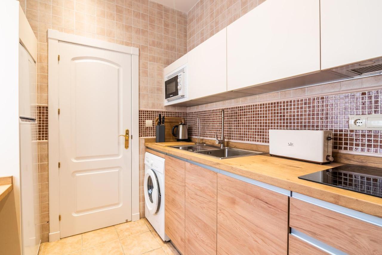 גרנדה Tuguest Isabel La Catolica Apartment מראה חיצוני תמונה